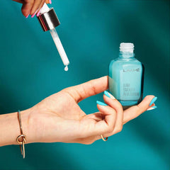 LAKMÉ 8% Aha-Bha-Pha+ Complex Lumi Smooth Serum